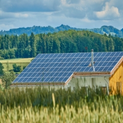 A instalação de energia fotovoltaica em áreas rurais é prejudicial à saúde humana?
